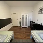 Moderne Monteurzimmer Vu Apartament *